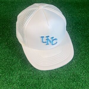 *VINTAGE 70’s* UNC foam trucker hat! NWOT, never worn! SnapBack M/L